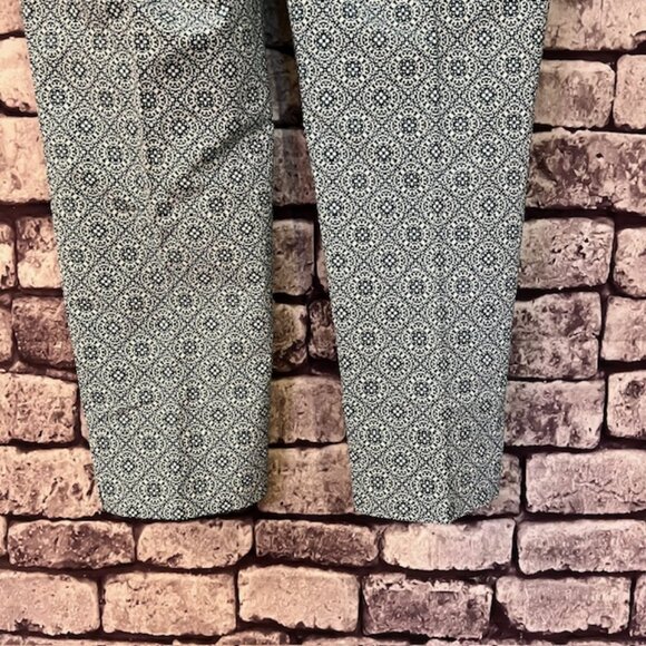 Chico's Green & White Pull On Dress Pants Size L/14 - Picture 7 of 8